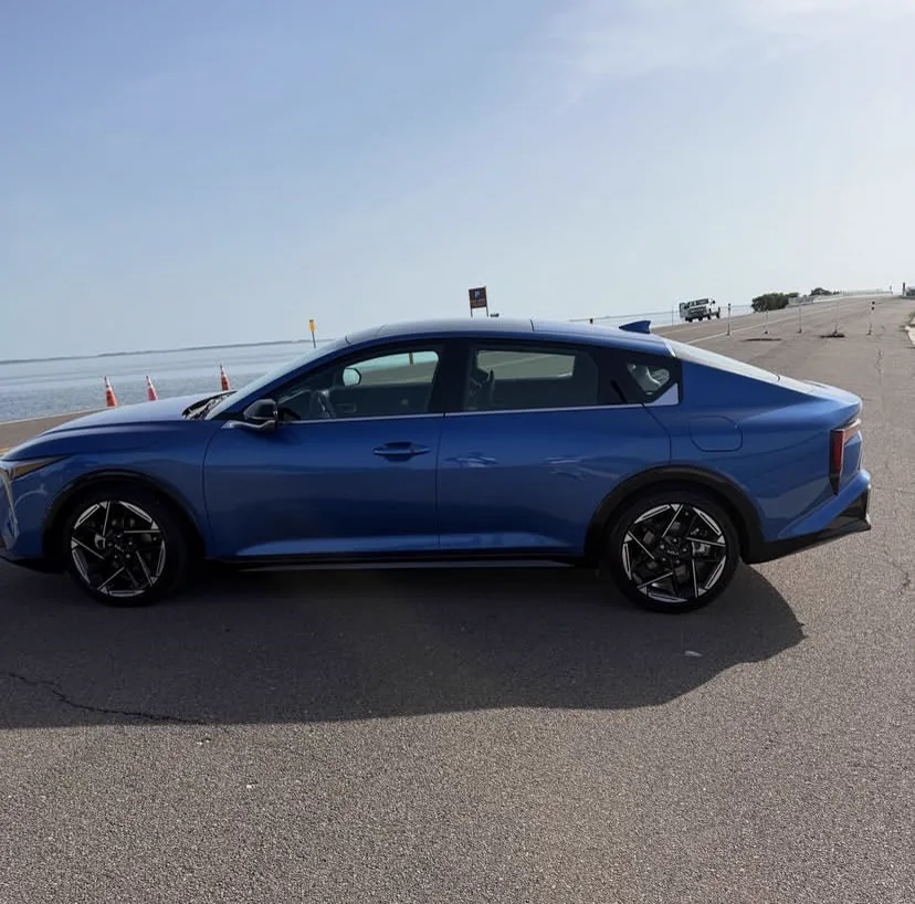 Kia K4 GT thumbnail 3