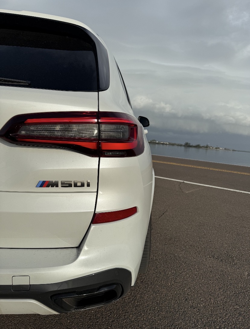 BMW X5 M50i thumbnail 3