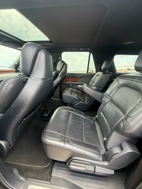 Lincoln Navigator L Premium thumbnail 7