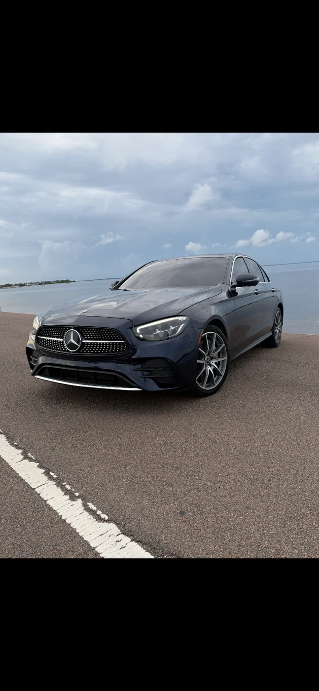 Mercedes-Benz E350 thumbnail 2